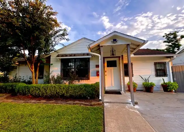 Property at 4758 Maggie St, Houston, TX, 77033, 4 beds, 2.5 baths, [object Object]