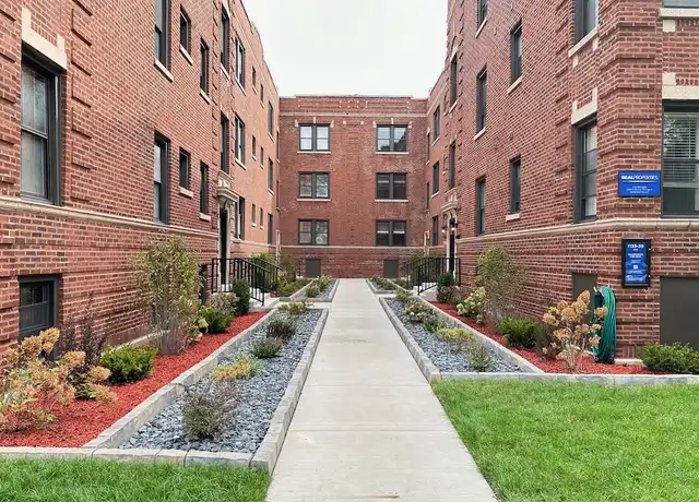 Property at 1137 Oak Ave Unit 3W, Evanston, IL, 60202, 2 beds, 1 bath, [object Object]