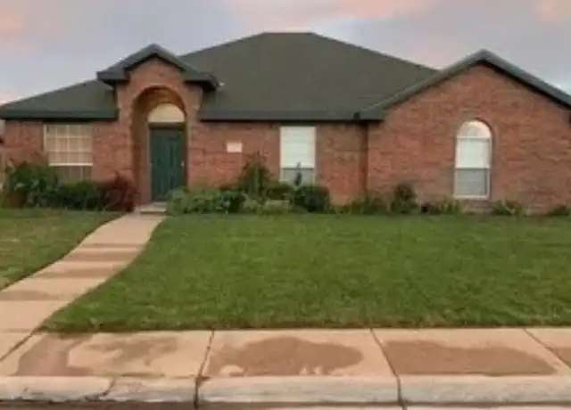 Property at 7007 Covenant Ln, Amarillo, TX, 79109, 4 beds, 2 baths, [object Object]
