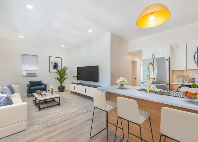 Property at 6137 Adams St Unit 2, West New York, NJ, 07093, 2 beds, 1 bath, [object Object]