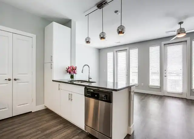 Property at The Hudson - 3075 Painted Lake Cir, The Colony, TX, 75056, 1 bed, 1 bath, [object Object]
