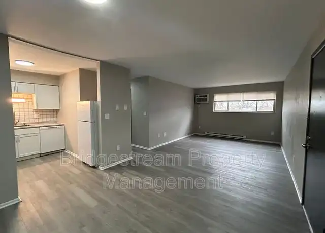 Property at 75 N Gebhart Church Rd Unit C, Miamisburg, OH, 45342, 2 beds, 1 bath, [object Object]