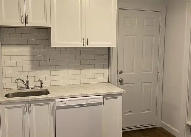 Property at 1312 Hanford Ave Unit 3, Lincoln Park, MI, 48146, 1 bed, 1 bath, [object Object]
