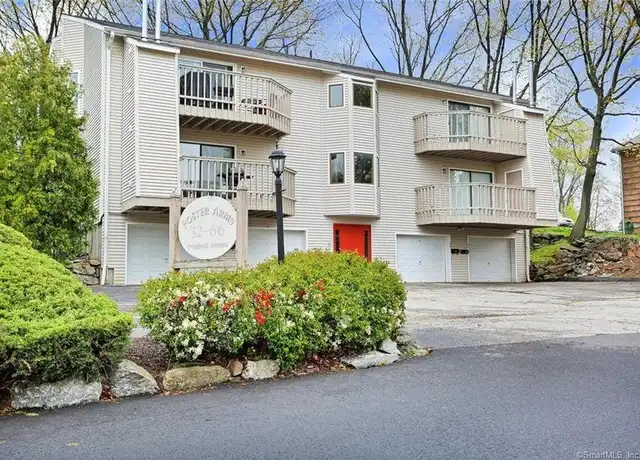 Property at 50 Overlook Ave #50, Fairfield, CT, 06824, 2 beds, 1 bath, [object Object]