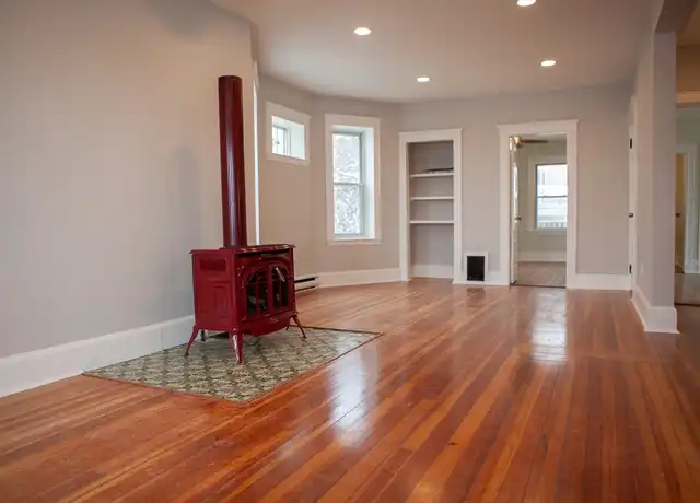 Property at 19 Rowell St Unit 3, Boston, MA, 02125, 2 beds, 1 bath, [object Object]