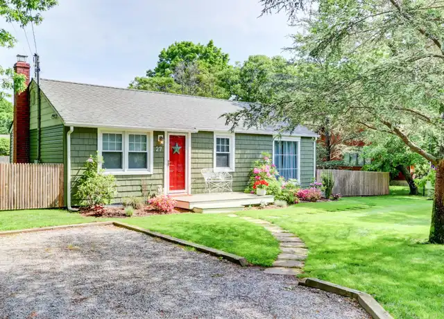 Property at 27 Kyle Rd, Hampton Bays, NY, 11946, 3 beds, 1.5 baths, [object Object]