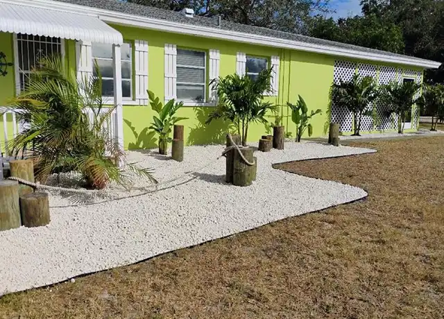 Property at 504 Milwaukee Ave Unit B, Dunedin, FL, 34698, 2 beds, 1 bath, [object Object]