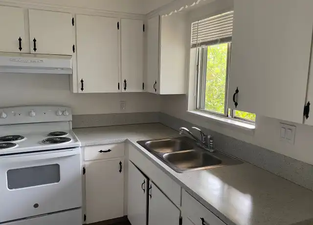 Property at 360 21st St SE Unit 1, Salem, OR, 97301, 2 beds, 1 bath, [object Object]