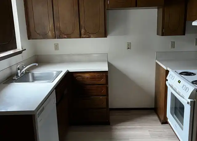Property at 1301 Boone St SE, Lacey, WA, 98503, 2 beds, 1.5 baths, [object Object]