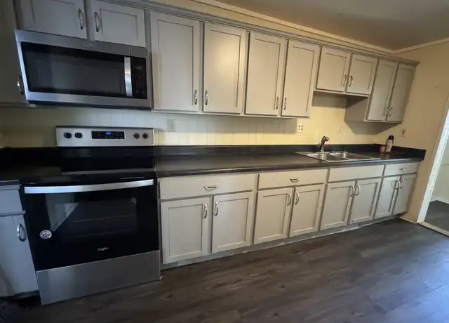 Property at 422 S 19th St, Paducah, KY, 42003, 1 bed, 1 bath, [object Object]