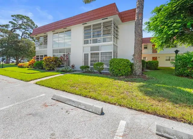 Property at 2600 SE Ocean Blvd Unit CC3, Stuart, FL, 34996, 1 bed, 1.5 baths, [object Object]