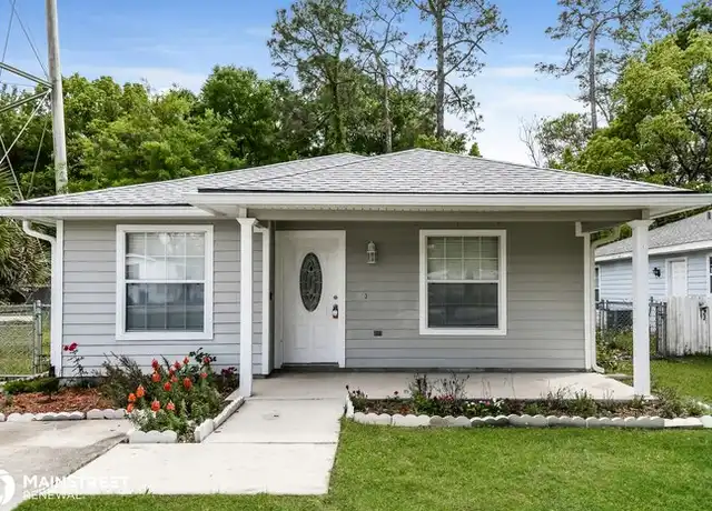 Property at 618 Oliver St W, Jacksonville, FL, 32234, 3 beds, 2 baths, [object Object]