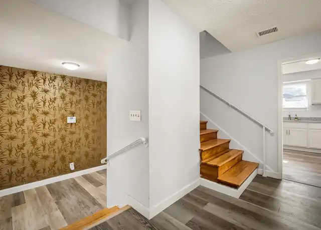 Property at 1940 College Cir N, Jacksonville, FL, 32209, 1 bed, 1 bath, [object Object]