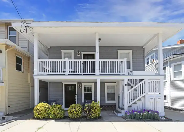 Property at 18 N Newark Ave Unit Lower Floor, Ventnor City, NJ, 08406, 3 beds, 2 baths, [object Object]
