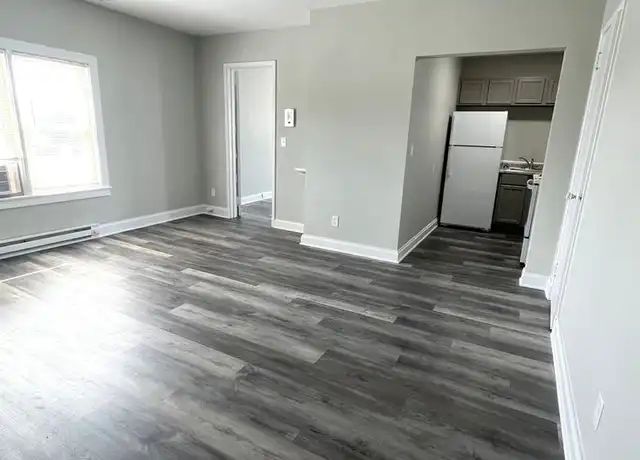 Property at 208 S Market St Unit B-01, Delphi, IN, 46923, 1 bed, 1 bath, [object Object]