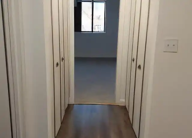 Property at 8660 N Port Washington Rd Unit 307, Fox Point, WI, 53217, 1 bed, 1 bath, [object Object]