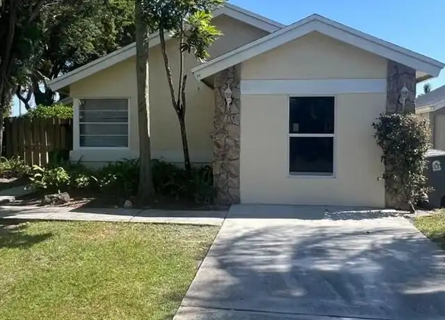 Property at 7460 Andorra Pl, Boca Raton, FL, 33433, 3 beds, 2 baths, [object Object]