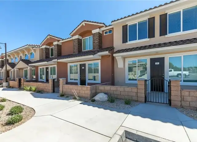 Property at 16852 Muscatel St, Hesperia, CA, 92345, 1 bed, 1 bath, [object Object]