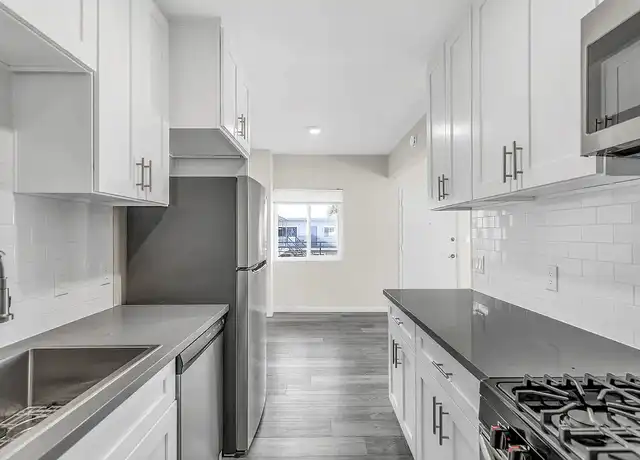 Property at Courtyard Apartments at La Pat Place - 13872 La Pat Pl, Westminster, CA, 92683, 1 bed, 1 bath, [object Object]