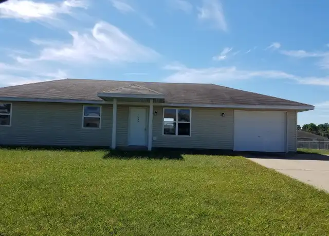 Property at 1200 Glenridge St, Lebanon, MO, 65536, 3 beds, 2 baths, [object Object]