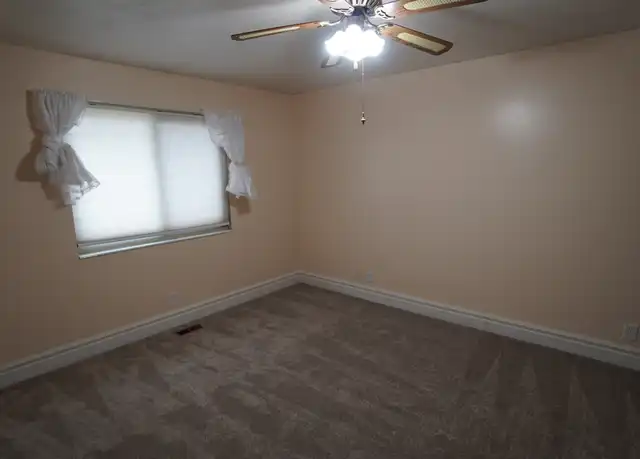 Property at 685 W 4050 S, Ogden, UT, 84405, 3 beds, 1 bath, [object Object]
