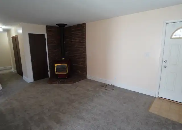 Property at 685 W 4050 S, Ogden, UT, 84405, 3 beds, 1 bath, [object Object]