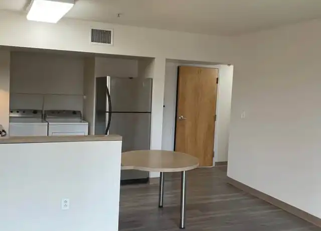 Property at 149 N Barksdale St, Memphis, TN, 38104, 2 beds, 2 baths, [object Object]
