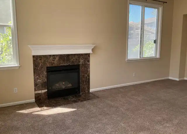 Property at 1631 Bella Terra Dr, Manteca, CA, 95337, 4 beds, 2 baths, [object Object]