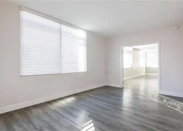 Property at 412 N Palm Dr #303, Beverly Hills, CA, 90210, 2 beds, 2 baths, [object Object]