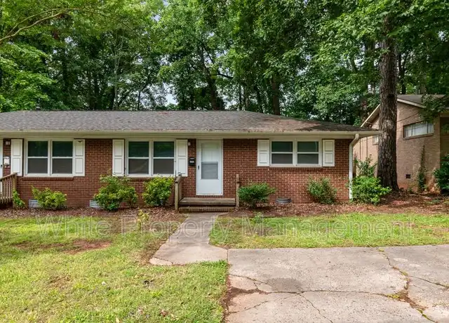 Property at 600 Camrose Dr, Charlotte, NC, 28215, 2 beds, 1 bath, [object Object]