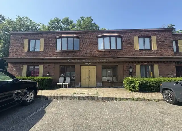 Property at 528 Saint Clair Ave Unit 2A, Clairton, PA, 15025, 2 beds, 1 bath, [object Object]