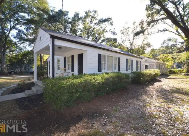 Property at 94 Cochran Rd SE, Marietta, GA, 30060, 3 beds, 1 bath, [object Object]