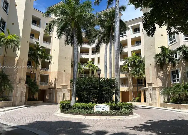 Property at 703 Crandon Blvd #3, Key Biscayne, FL, 33149, 3 beds, 2 baths, [object Object]