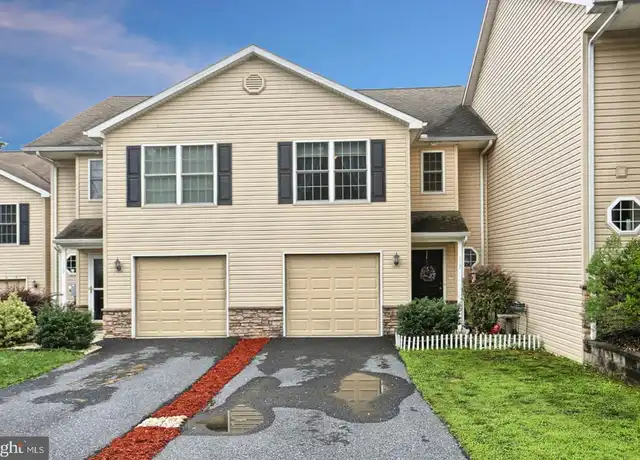 Property at 117 Bungalow Rd, Enola, PA, 17025, 4 beds, 4 baths, [object Object]