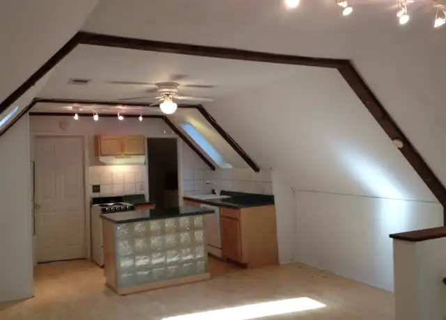 Property at 3500 N Lowell Ave, Chicago, IL, 60641, 1 bed, 1 bath, [object Object]