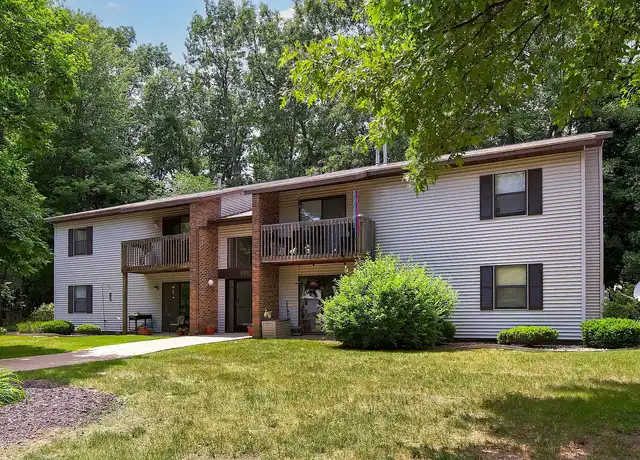 Property at Woodfield & Arlington Apartments - 541 Woodfield Cir, Paw Paw, MI, 49079, 2 beds, 1 bath, [object Object]