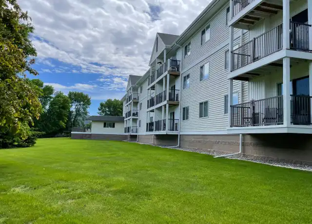 Property at Parkview Terrace - 2396 27th Ave S, Grand Forks, ND, 58201, 2 beds, 1 bath, Contact for Price