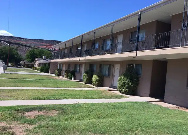 Property at 291 S 200 W Unit Hackwell, St. George, UT, 84770, 2 beds, 1 bath, [object Object]
