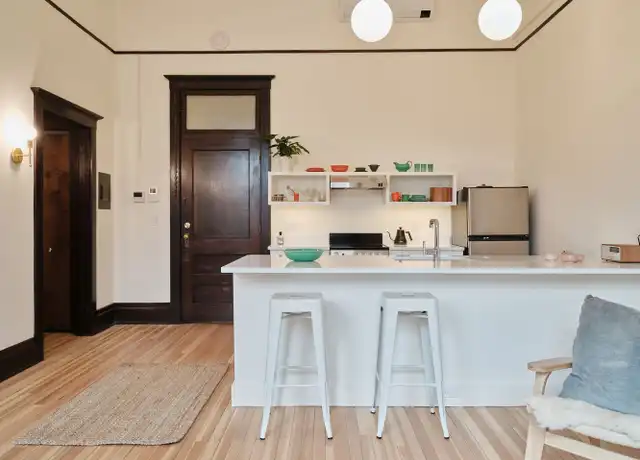 Property at 4 Castle St Unit 301, Great Barrington, MA, 01230, 1 bed, 1 bath, [object Object]