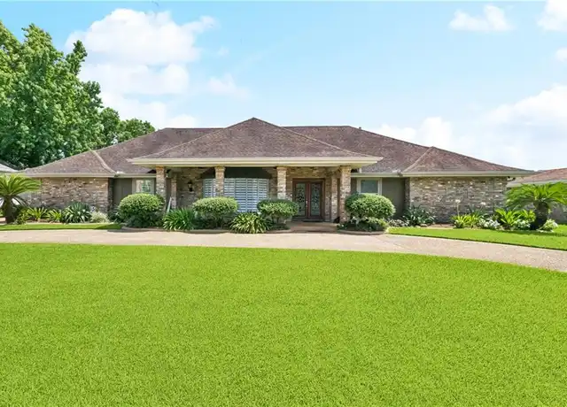 Property at 2544 Cedarlawn Dr, Marrero, LA, 70072, 5 beds, 2.5 baths, [object Object]