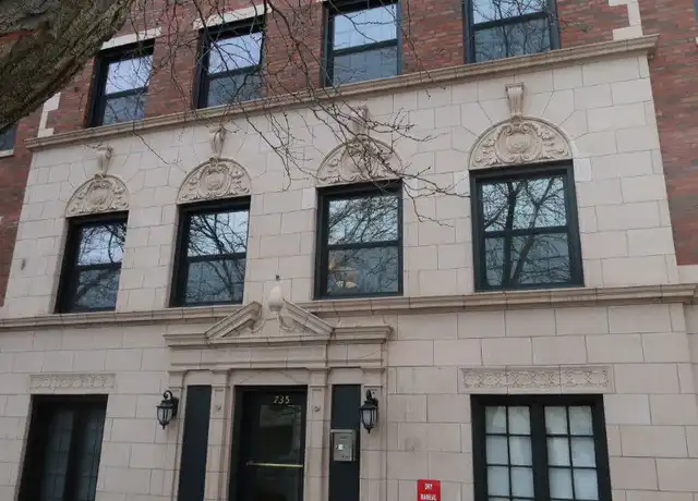 Property at 735 W Junior Ter Unit 310, Chicago, IL, 60613, 1 bed, 1 bath, [object Object]