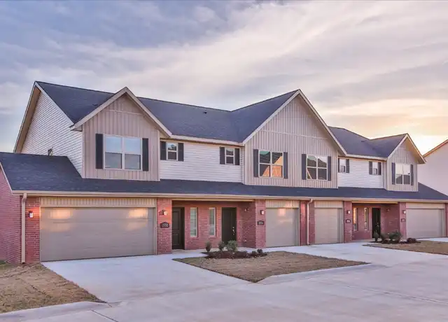 Property at 2752 W Kilimanjaro Way, Rogers, AR, 72758, 3 beds, 2.5 baths, [object Object]