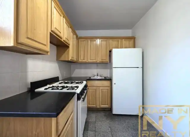 Property at 138-26 78th Ave, Flushing, NY, 11367, 1 bed, 1 bath, [object Object]