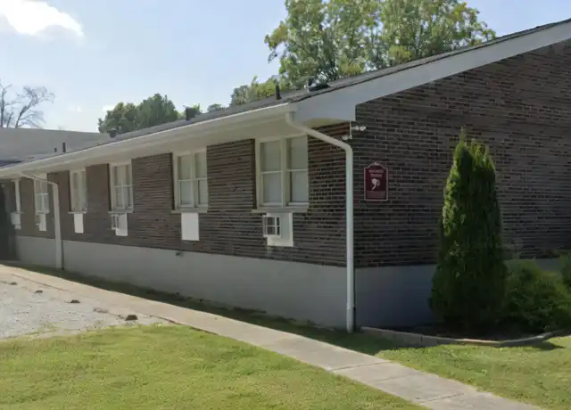 Property at 418 W Webster St Unit 9, Benton, IL, 62812, 2 beds, 1 bath, [object Object]