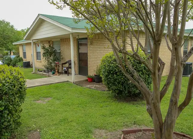Property at 400 E Main St Unit 103, Midlothian, TX, 76065, 3 beds, 1.5 baths, [object Object]