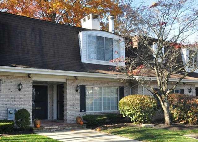 Photo of 77 Hoffman Ave Unit C, Cranston, RI 02920