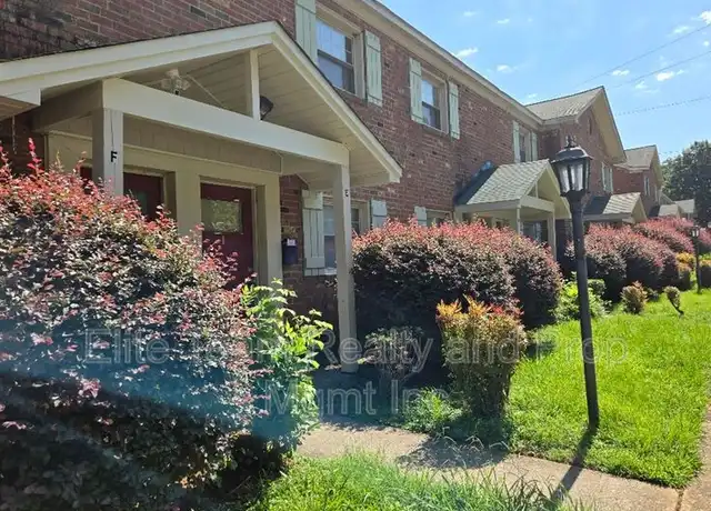 Property at 1207 Green Oaks Ln Unit E, Charlotte, NC, 28205, 2 beds, 1.5 baths, [object Object]