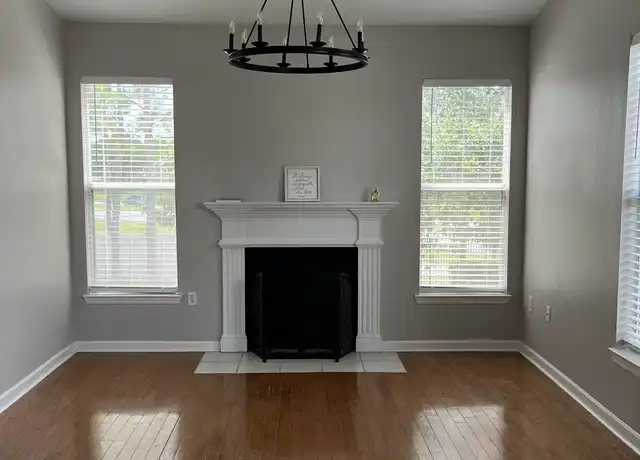 Property at 18036 Villa Creek Dr, Tampa, FL, 33647, 3 beds, 2 baths, [object Object]