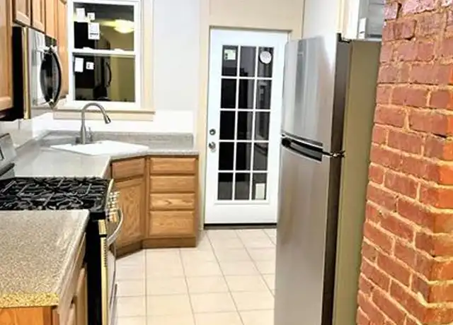 Property at 464 S Meadowcroft Ave #462, Pittsburgh, PA, 15228, 2 beds, 1 bath, [object Object]