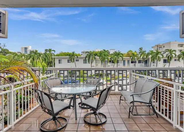 Property at 1030 9th St #205, Miami Beach, FL, 33139, 1 bed, 1 bath, [object Object]